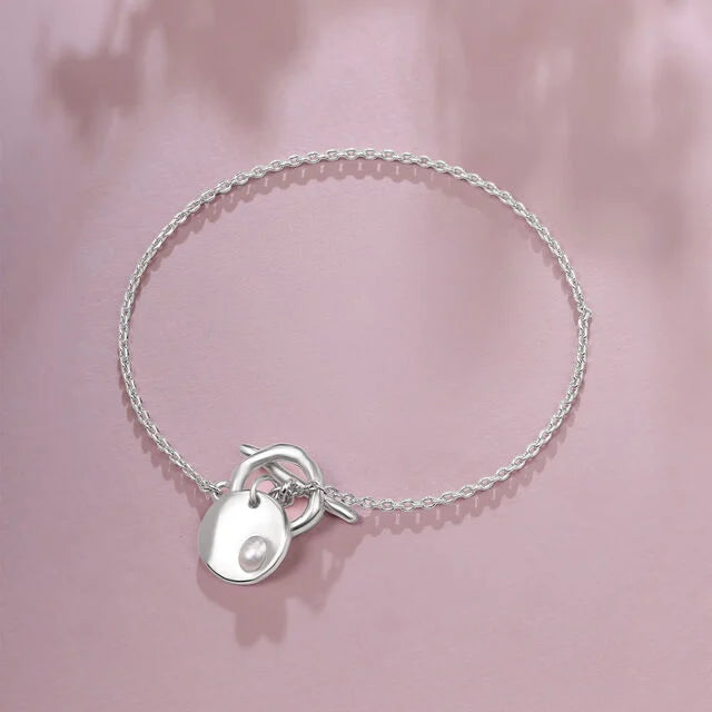 Minimal Chic Silver Bracelet