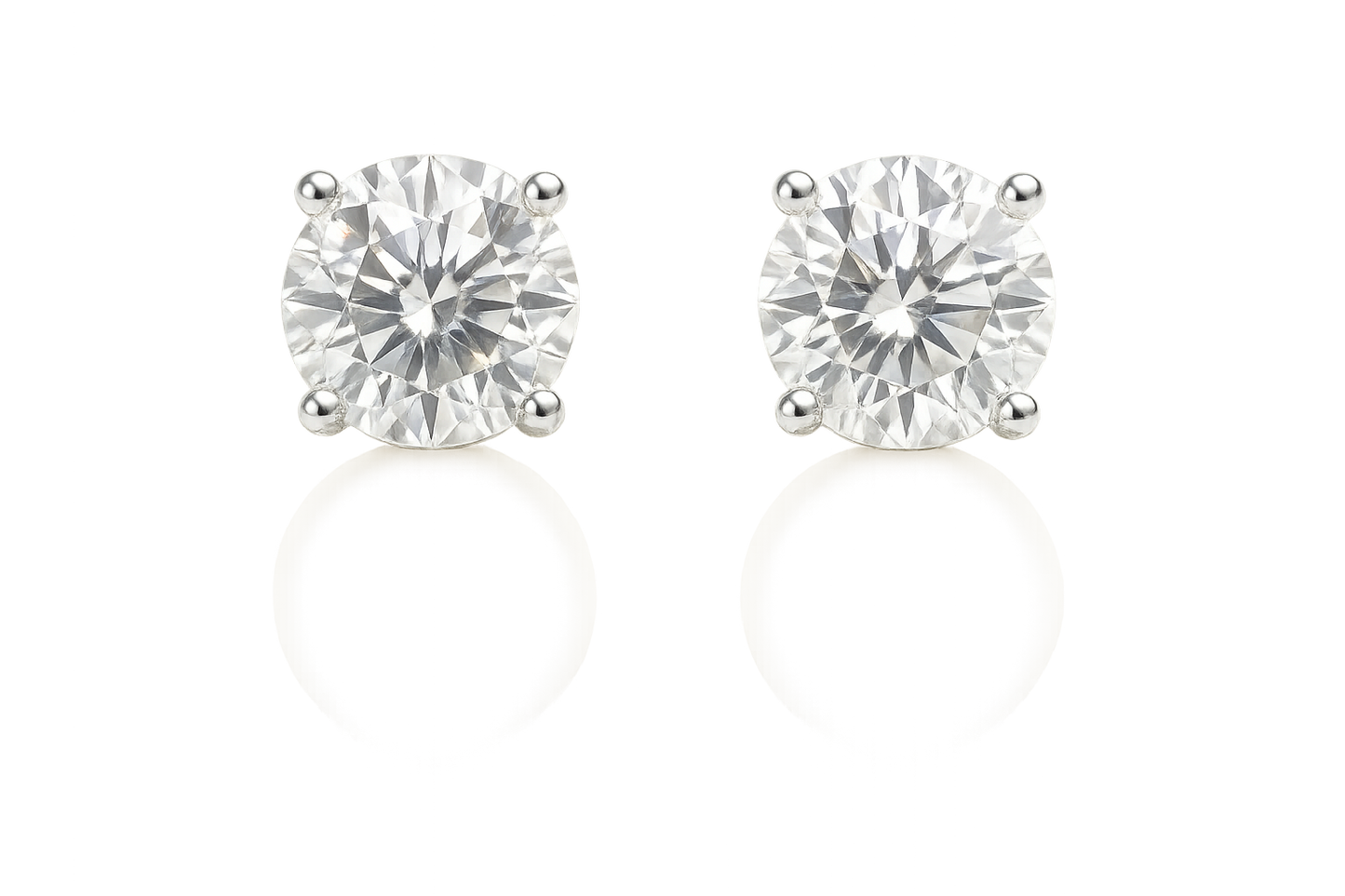 Diamond Stud Earrings 28 with pearl give the image in png format no background 
