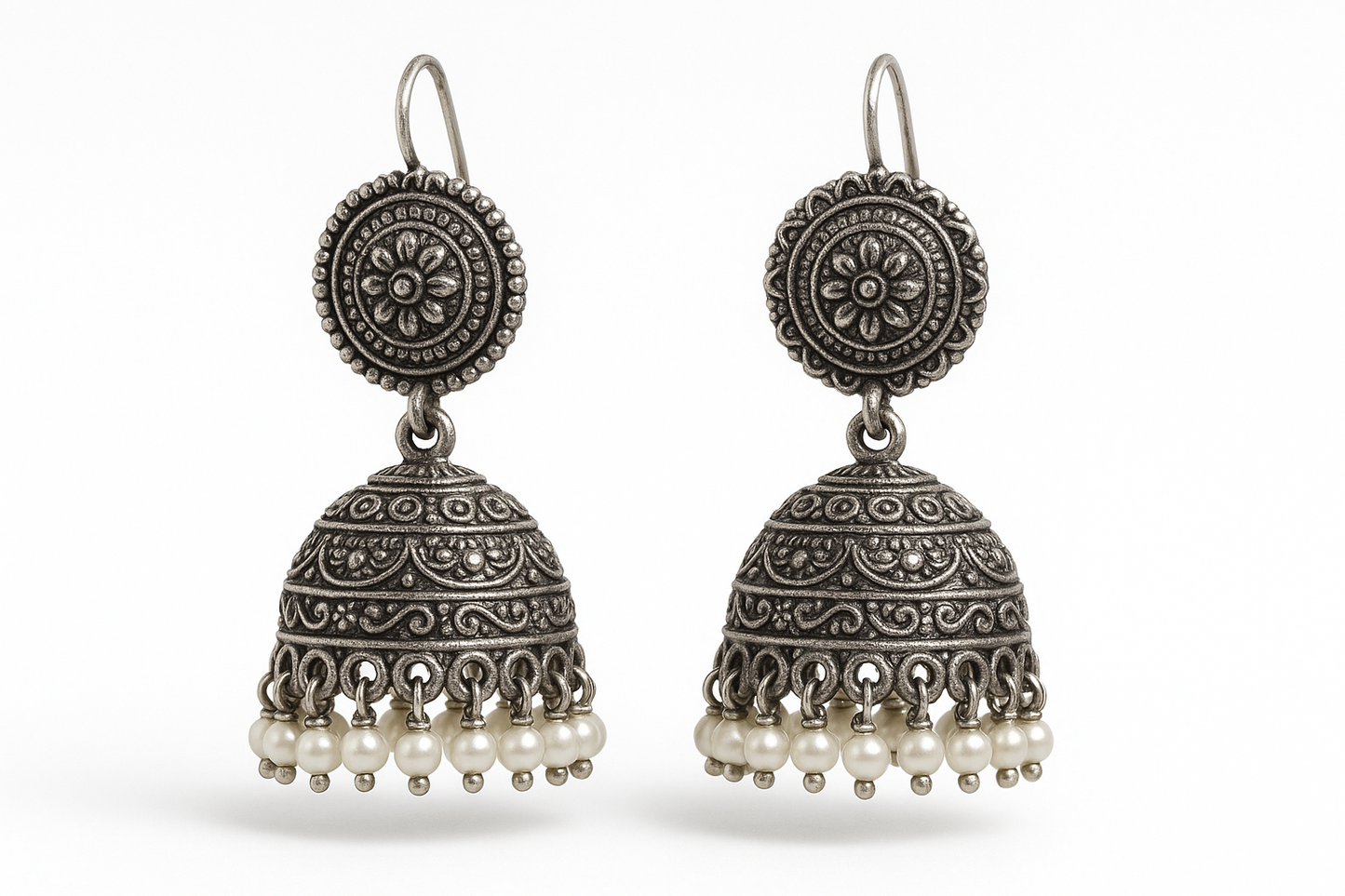 sOxidized Silver Jhumkas 9 with pearl give the image in png format no background  