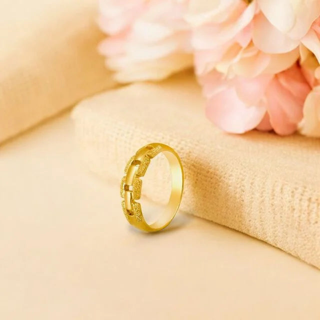 Gold Chain Link Ring